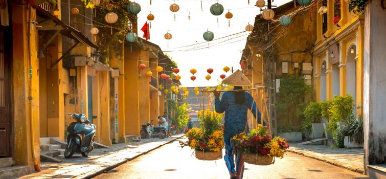 HOI AN TOWN-ONE OF THE MOST POPULAR TOURIST CITY IN THE ASIA